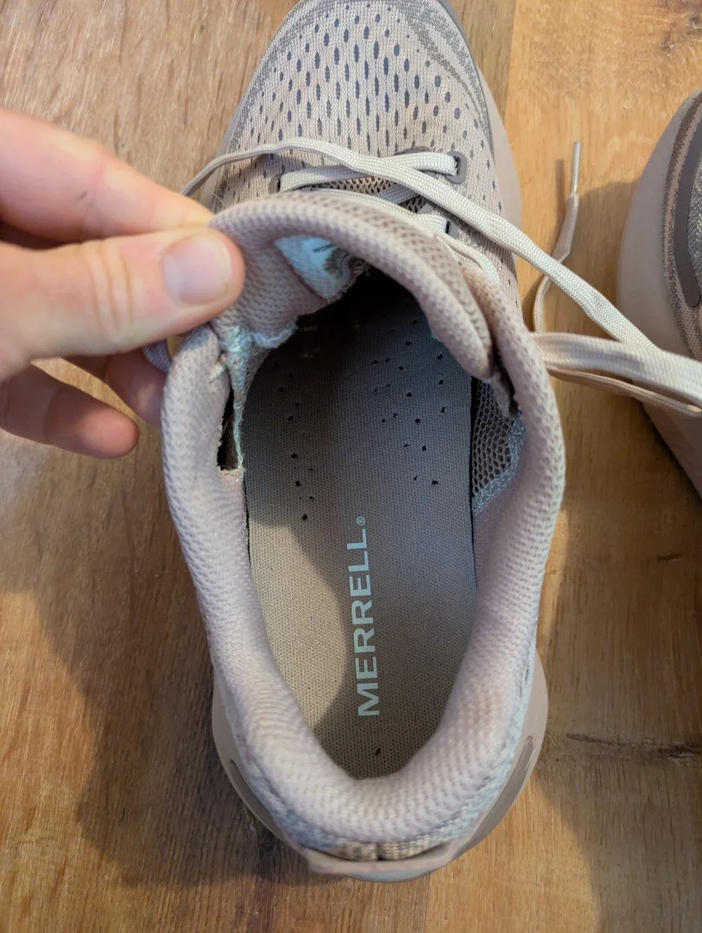 Merrell Morphlite Women's Size 8 Athletic Shoes
